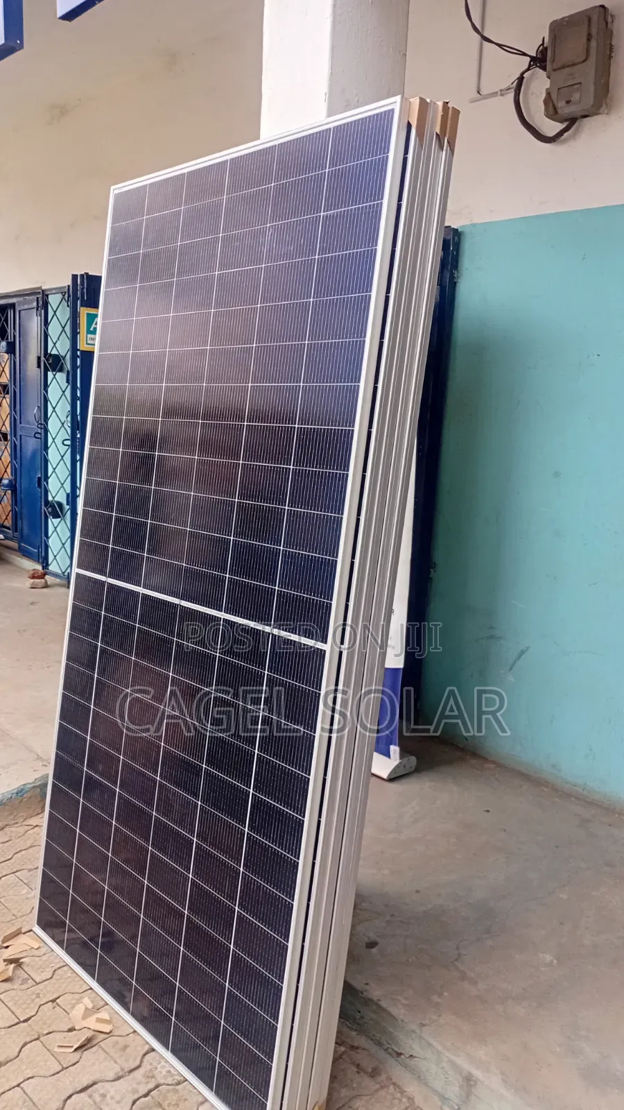 Nexus 300w Solar Panel