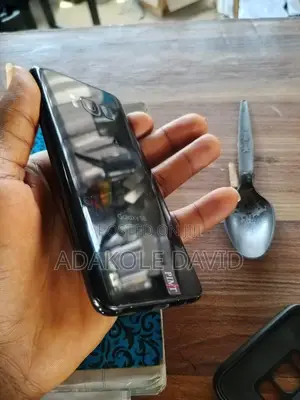 Samsung Galaxy S8 64 GB Black