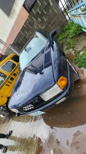 Audi A4 1999 Green