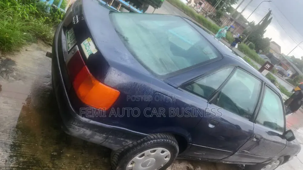 Audi A4 1999 Green
