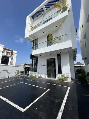 5bdrm Duplex in Lekki Expressway for sale