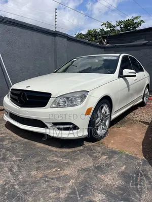 Mercedes-Benz C300 2009 White
