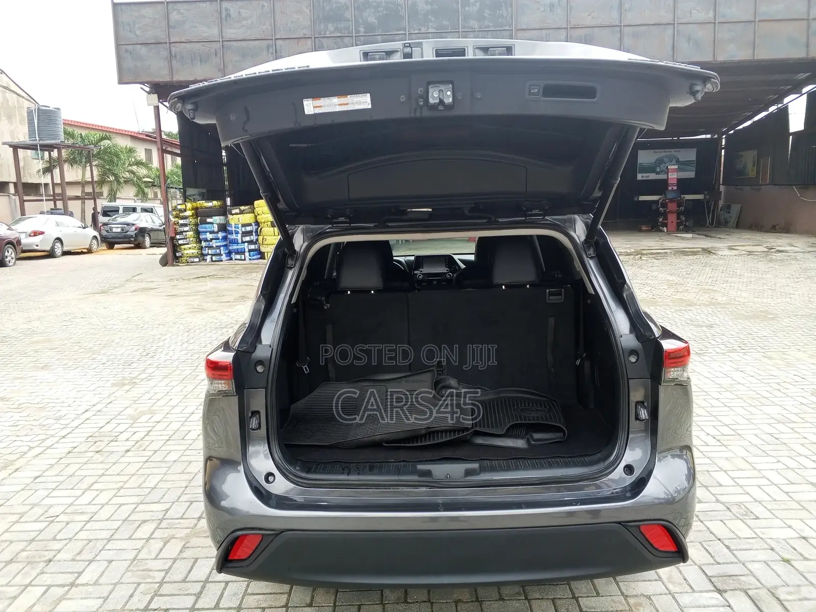 Toyota Highlander 2020 Gray