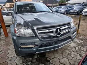 Mercedes-Benz GL-Class 2011 Gray