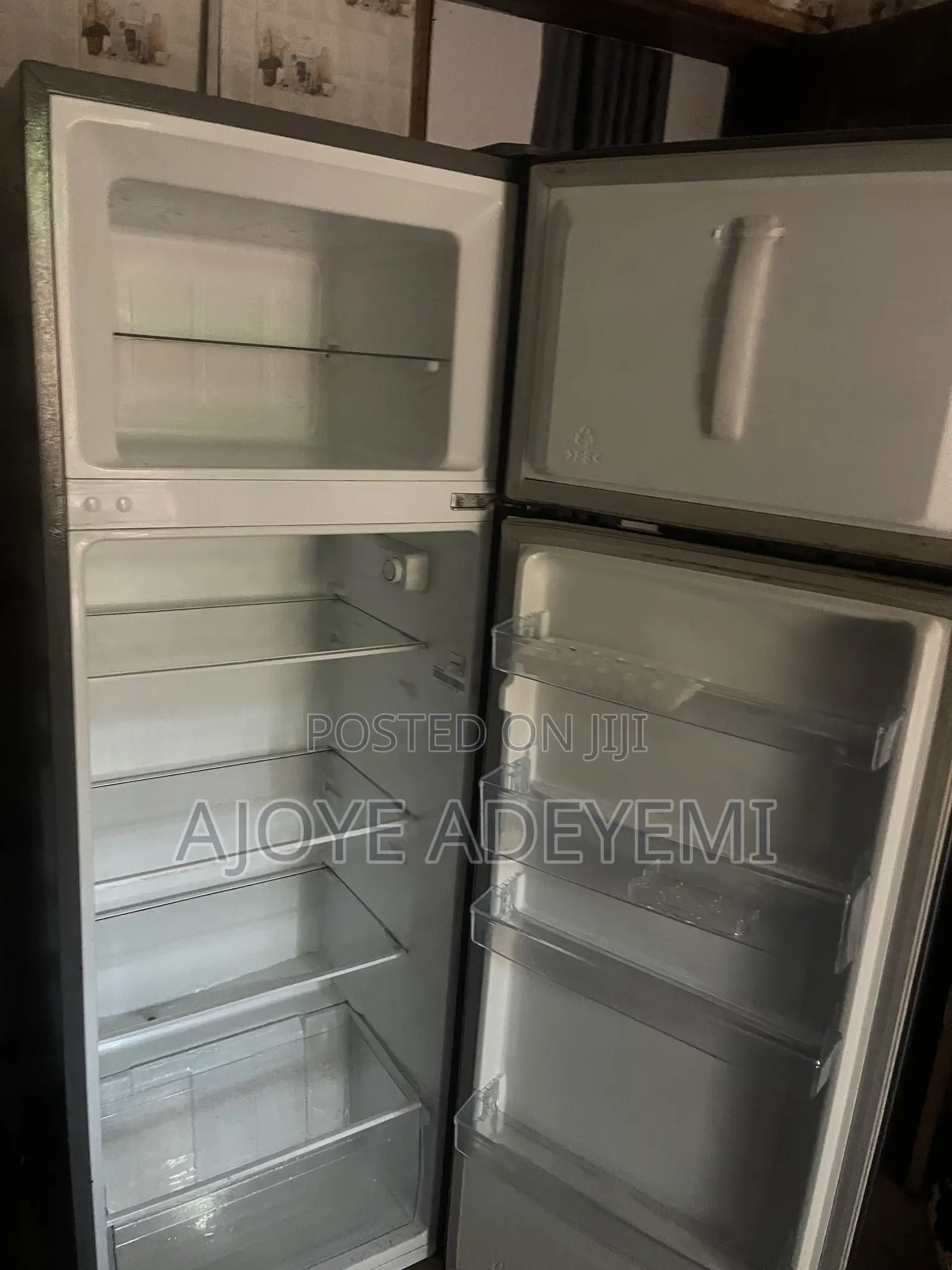 Refrigerator