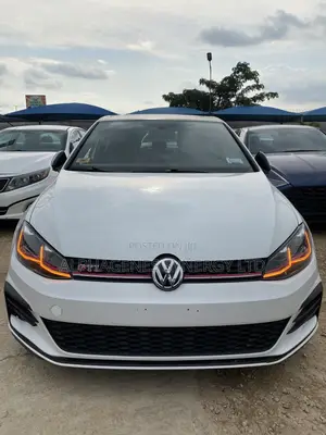 Volkswagen Golf 1.4T TSI FWD 2020 White