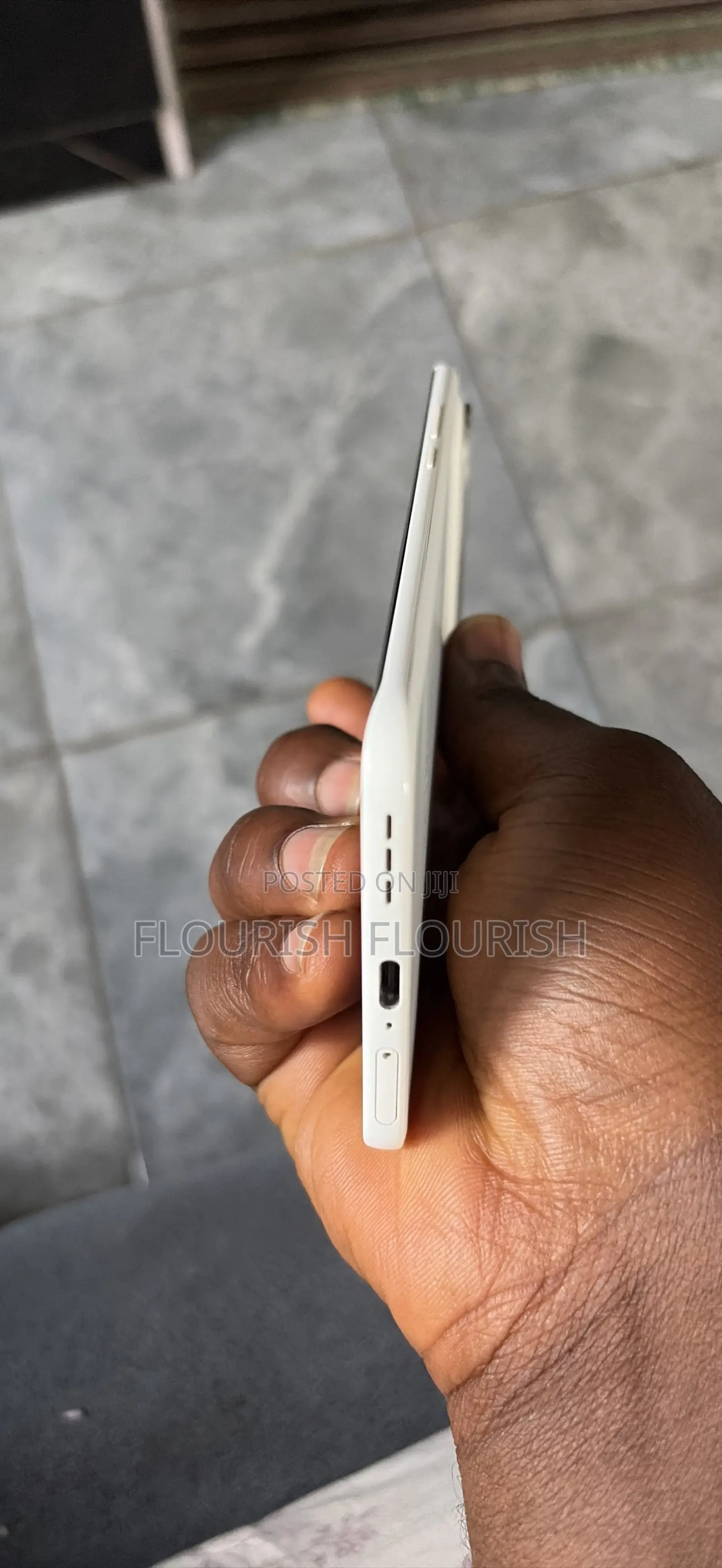 Tecno Spark Slim 256 GB White