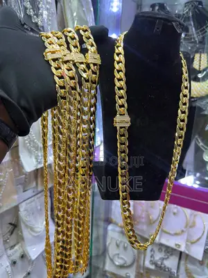 Cuban Chain.