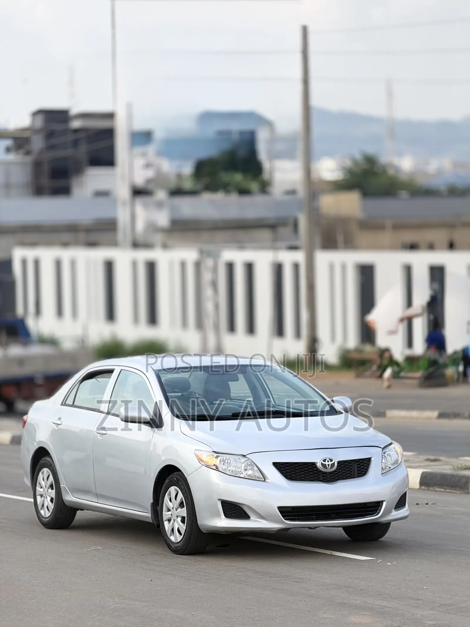 Toyota Corolla 2010 Silver