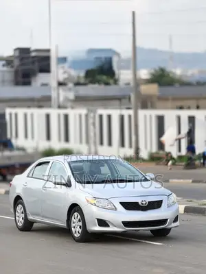 Toyota Corolla 2010 Silver