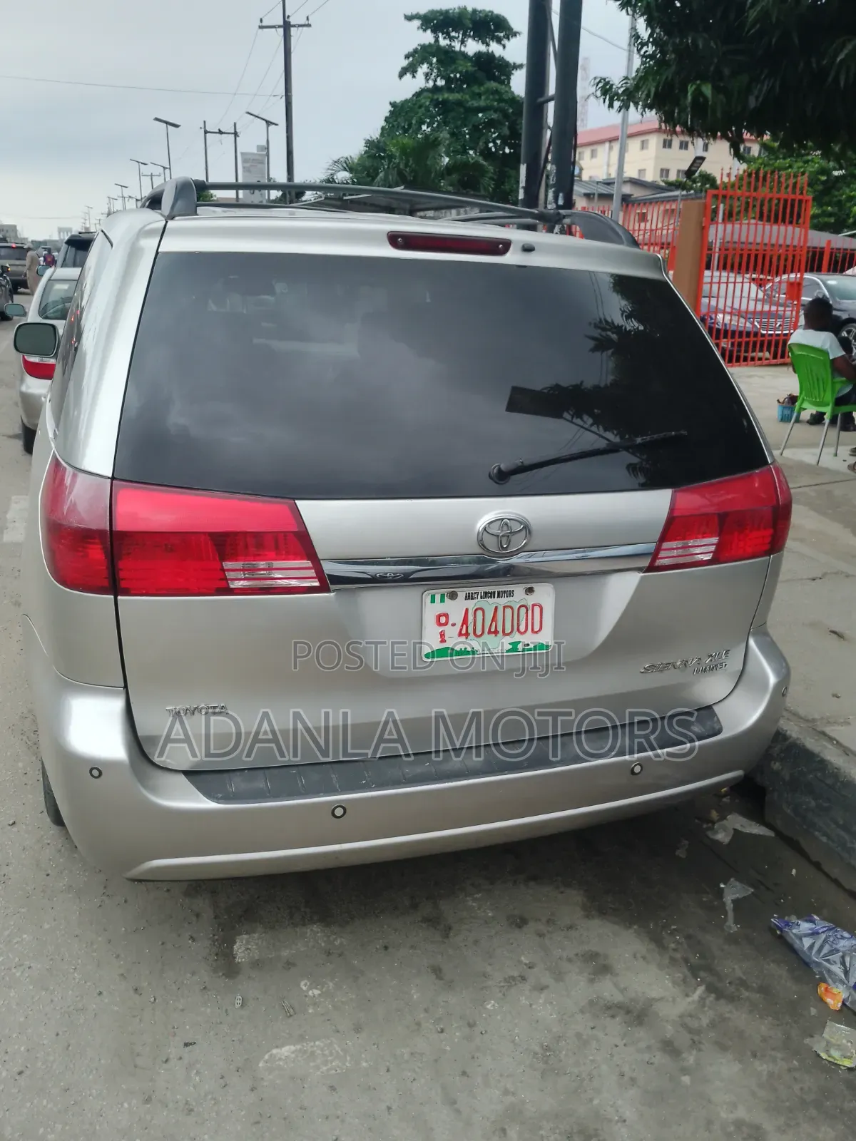 Toyota Sienna 2005 Silver