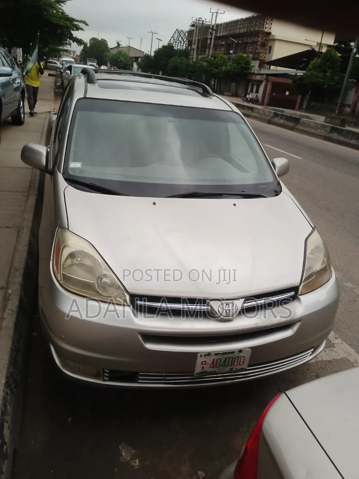 Toyota Sienna 2005 Silver