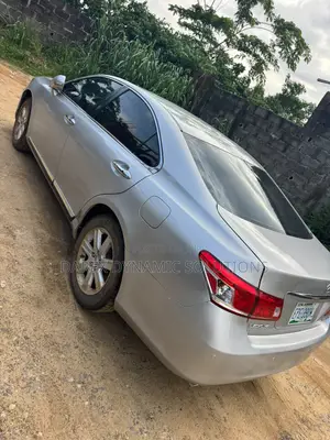 Lexus ES 350 2010 Silver