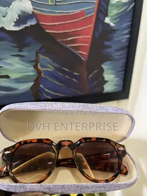 Leopard Print Sunglasses