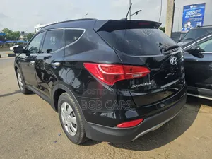 Hyundai Santa Fe 2015 Black