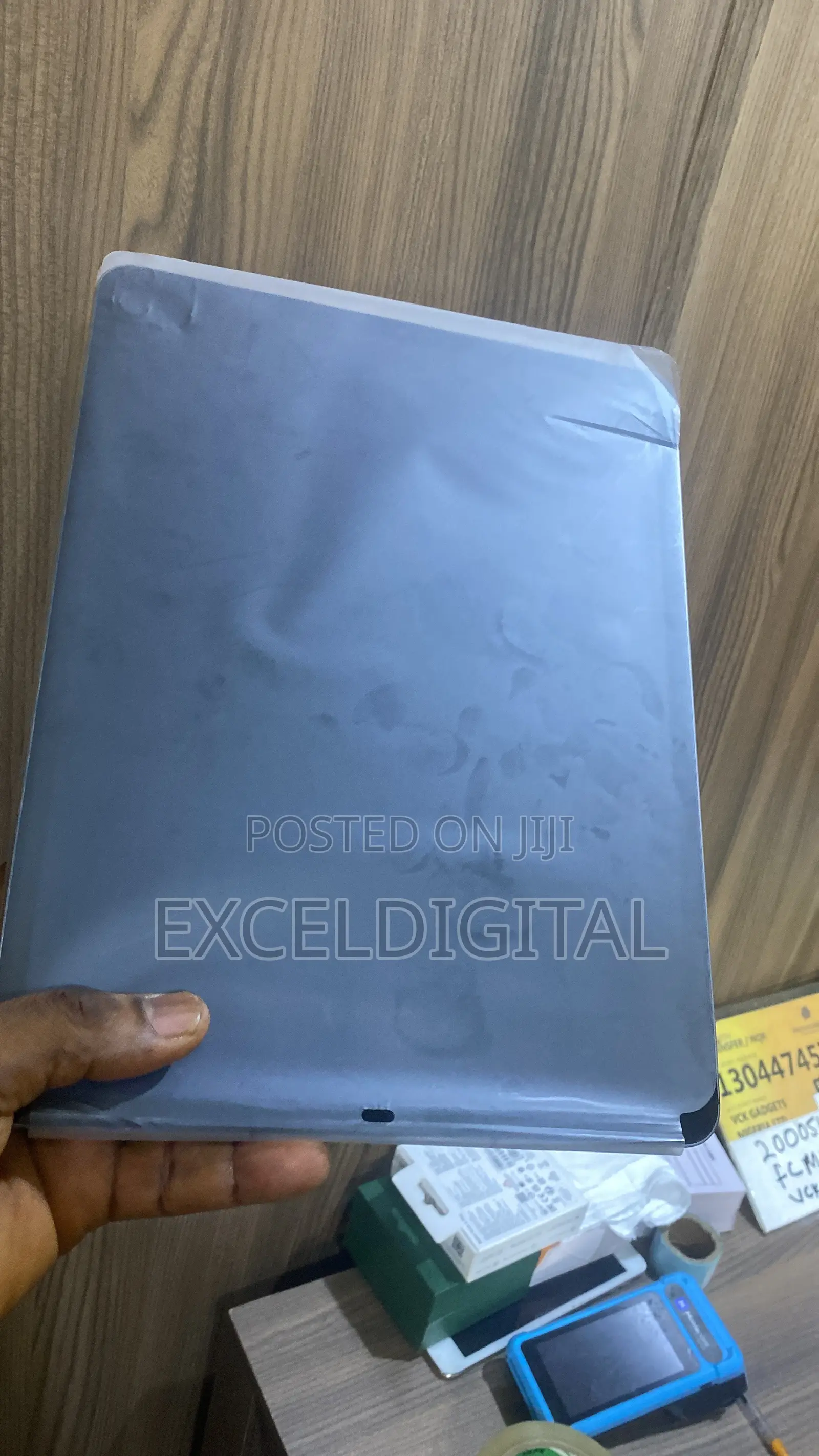 Apple iPad Pro 12.9 (2021) 128 GB Gray