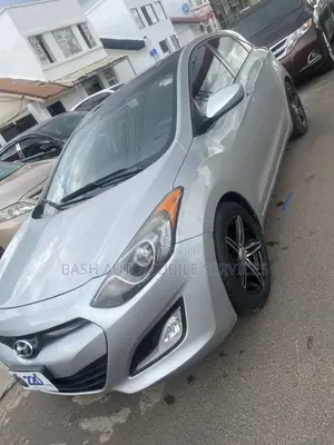 Hyundai Elantra Sport 4dr Sedan (2.0L 4cyl 6A) 2014 Silver