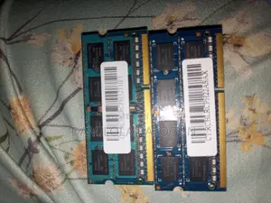 8gb Laptop Ram (2 × 4gb Hynix Ddr3 1600mhz Pc3-12800s)
