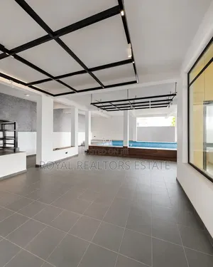 4bdrm Townhouse/Terrace in Guzape District for sale