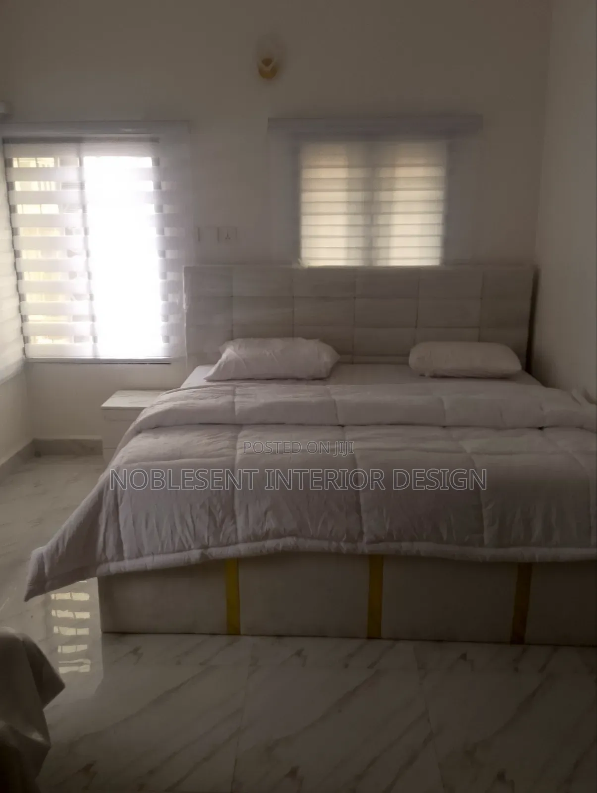 Noble Design = Oju Bedframe