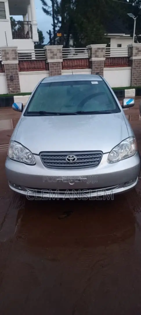 Toyota Corolla 2005 Silver