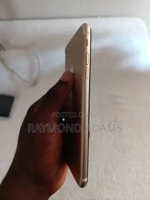 Apple iPhone 7 Plus 128 GB Gold