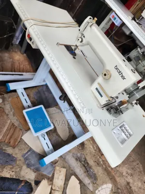 Industrial Sewing Machine