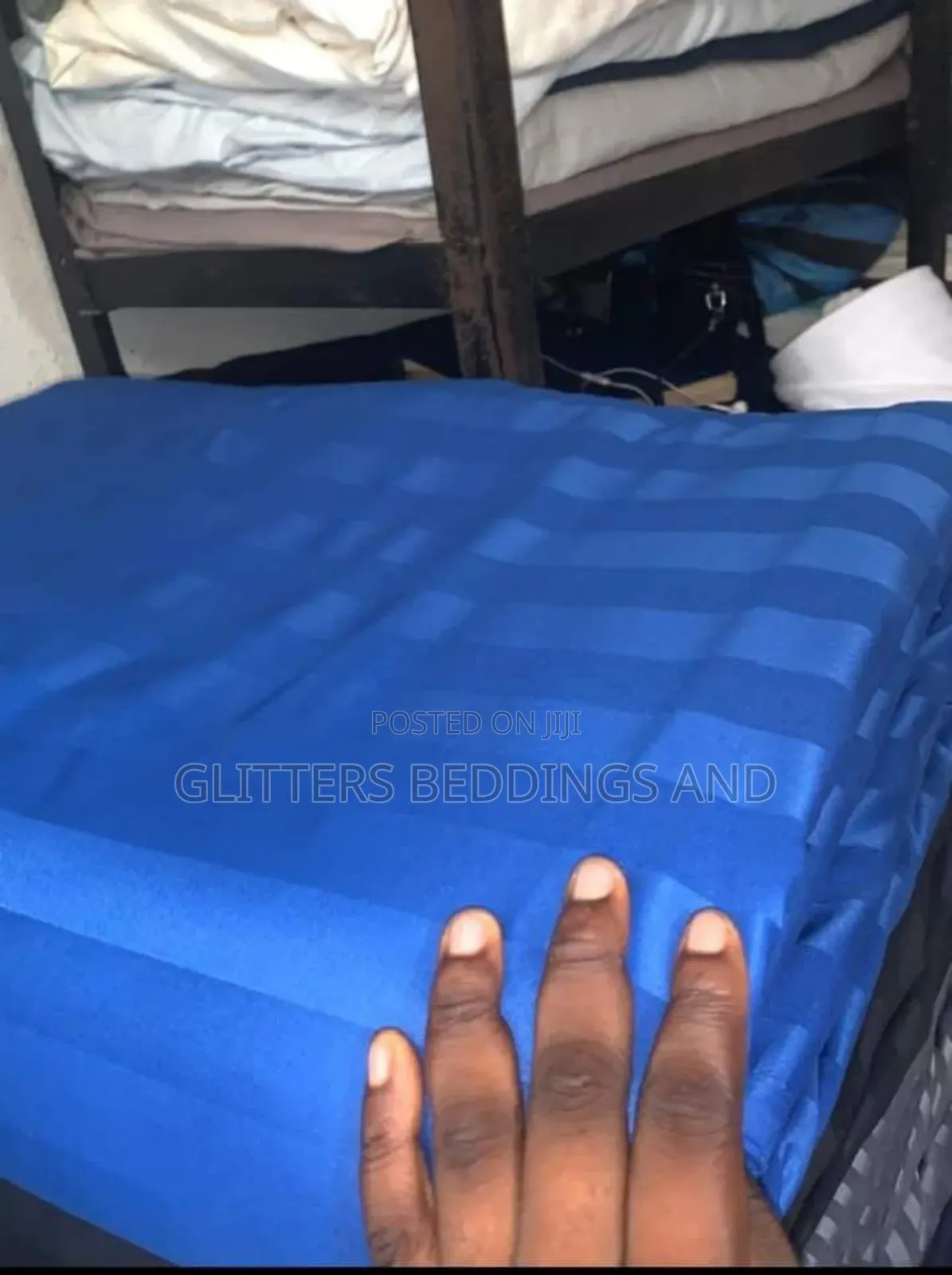 Hotel Stripe Bedsheet