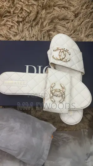 Flat Slippers