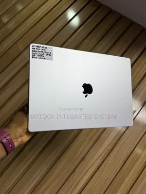Laptop Apple MacBook Pro 2024 M4 Pro 48GB Apple M4 SSD 1T