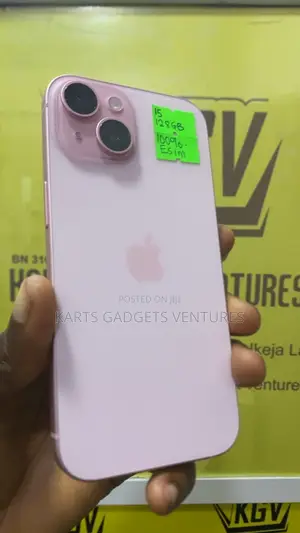 Apple iPhone 15 128 GB Pink