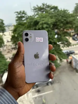 Apple iPhone 11 64 GB Purple