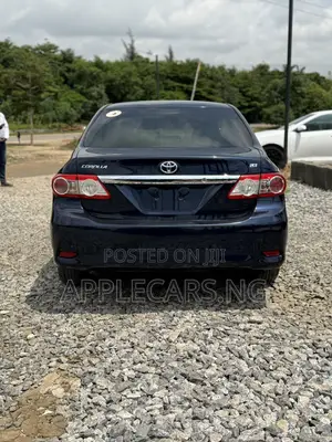Toyota Corolla L 4dr Sedan (1.8L 4cyl 5M) 2012 Blue