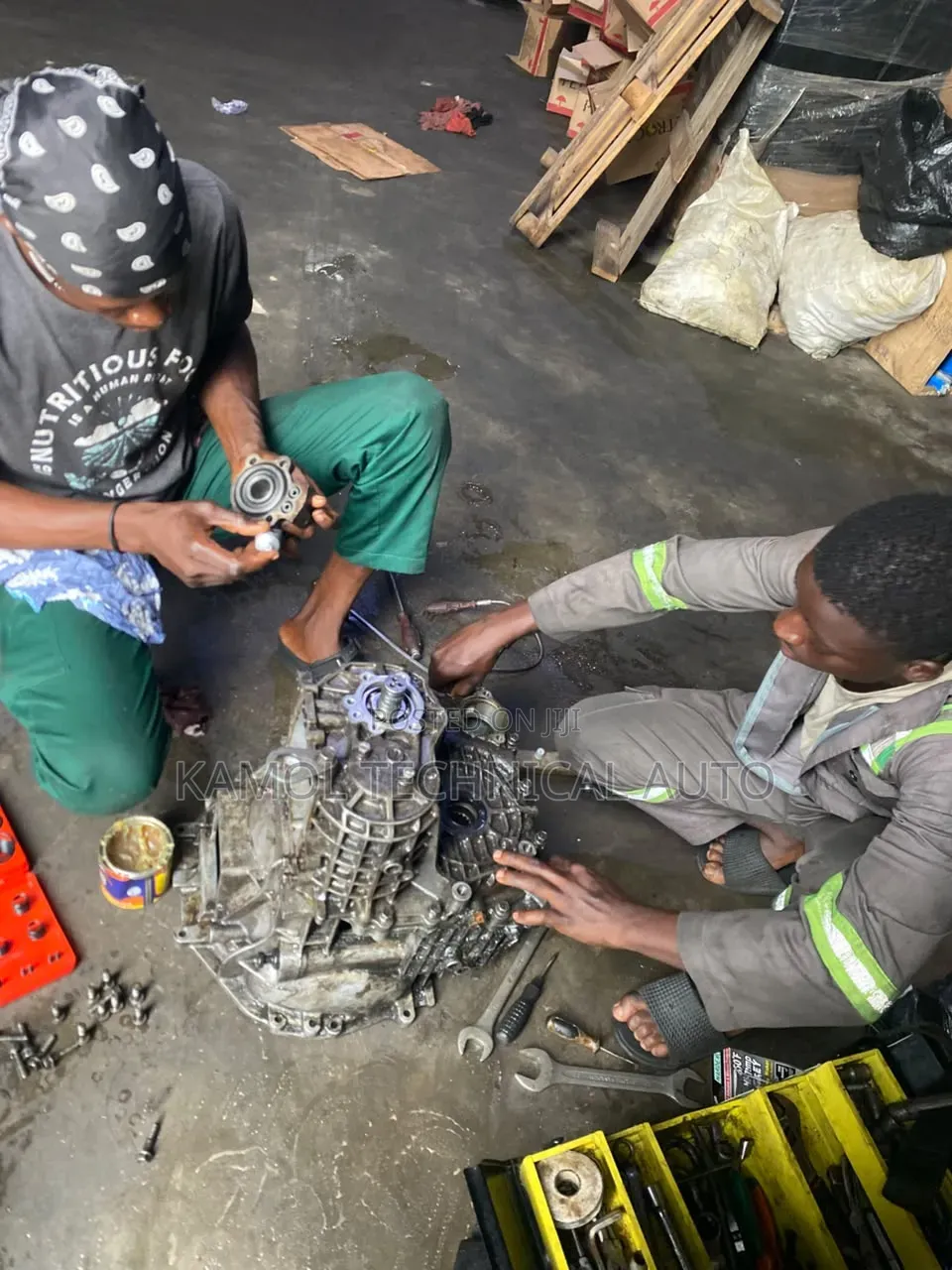 The Equipments Technician Exparts