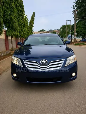 Toyota Camry 2011