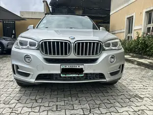BMW X5 xDrive35i AWD (3.0L 6cyl 8A) 2017 Silver