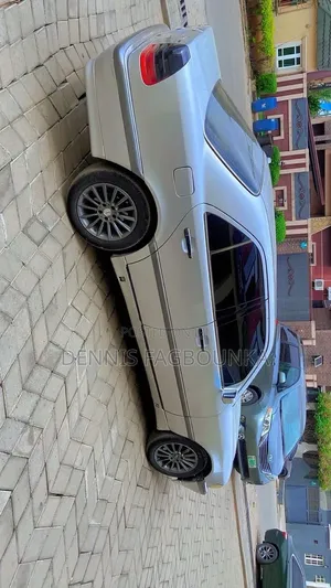 Mercedes-Benz 230E 2001 White