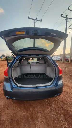 Toyota Venza 2011 Blue