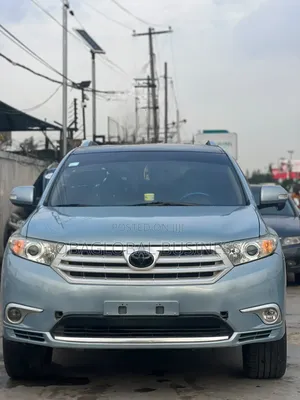 Toyota Highlander 2014 Blue