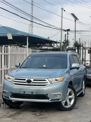 Toyota Highlander 2014 Blue