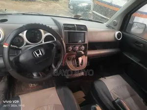 Honda Element 2004 Gray