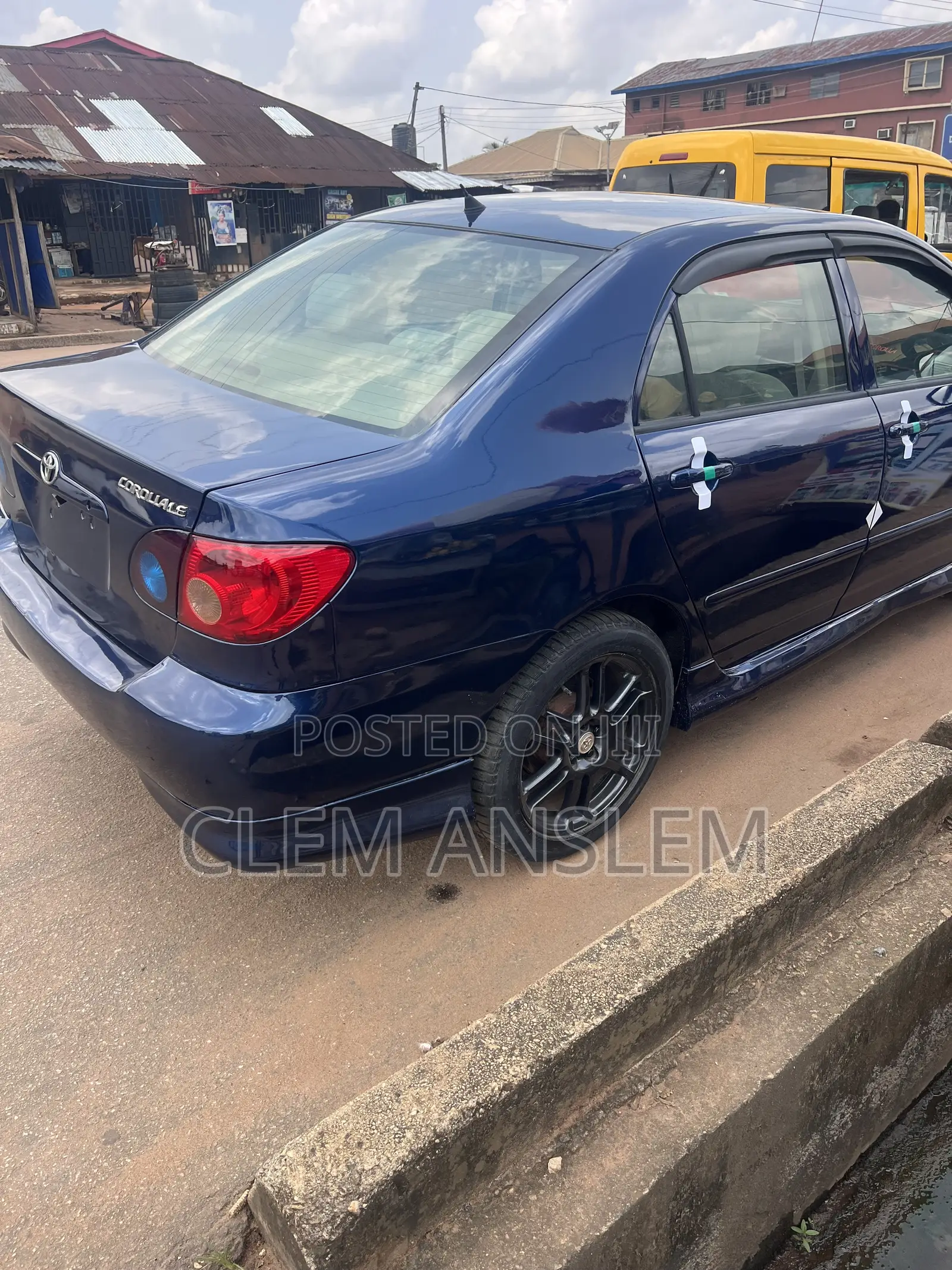Toyota Corolla 2007 Blue