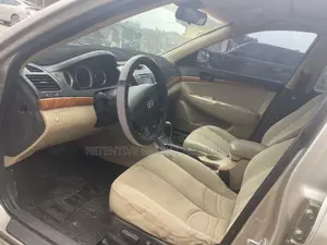 Hyundai Sonata 2009 Gold