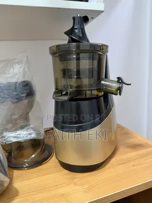 Affordable Slow Juicer for Sale- Excellent Condition