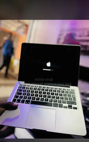 Laptop Apple MacBook Pro 2015 8GB Intel Core i5 SSD 256GB