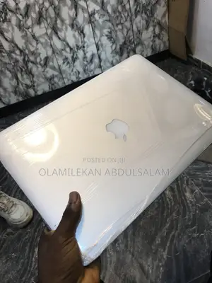 Laptop Apple MacBook Pro 2015 8GB Intel Core i5 SSD 256GB