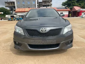 Toyota Camry 2011 Gray