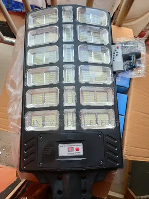 Excess Power Lighting 30 Eye Divided 800watts Solar Street Light