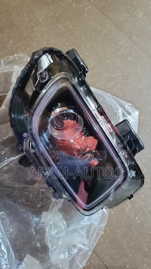 Hyundai Venue Headlights