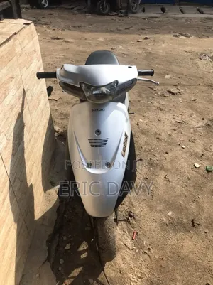 Suzuki Lets 2013 White
